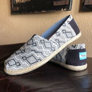 TOMS Espadrille